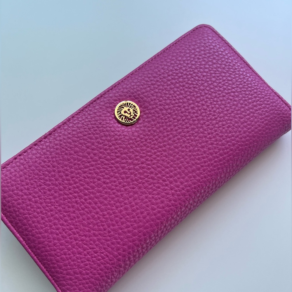 NWOT - Anne Klein Wallet